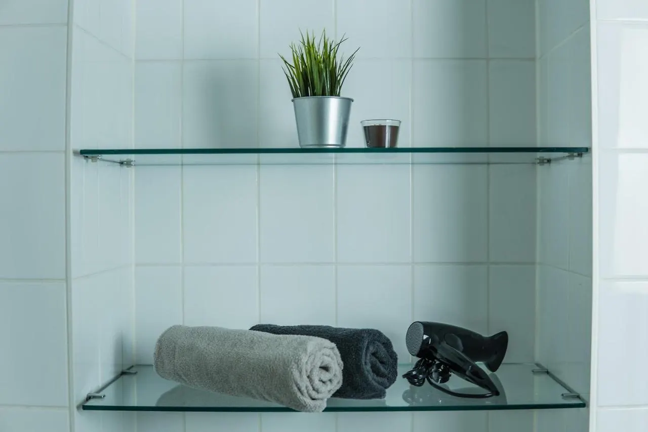 Full House Studios - The Jungle Apartment - Netflix, Wifi Inkl Leipzig